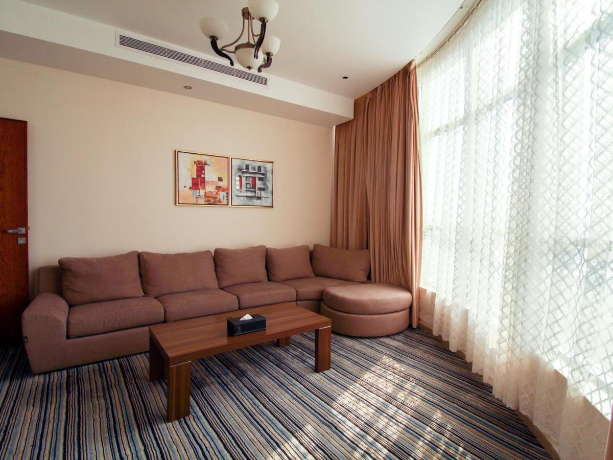 Friesian Hotel Suites Jiddah Esterno foto