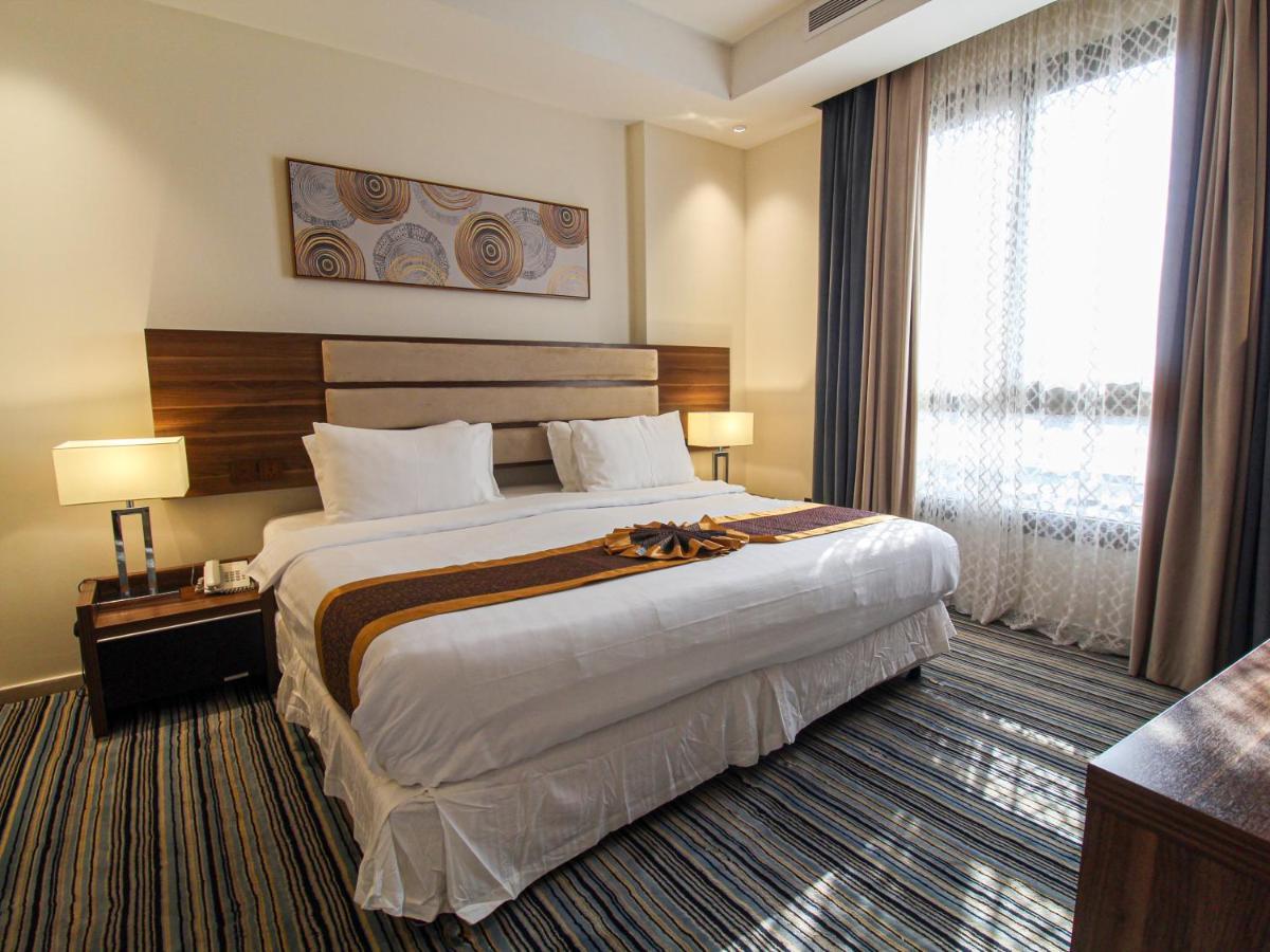 Friesian Hotel Suites Jiddah Esterno foto