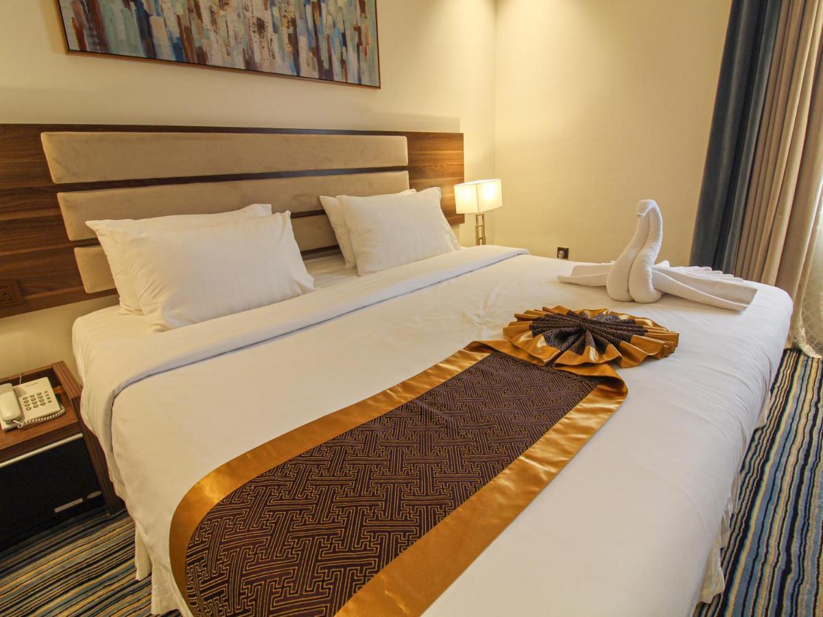 Friesian Hotel Suites Jiddah Esterno foto
