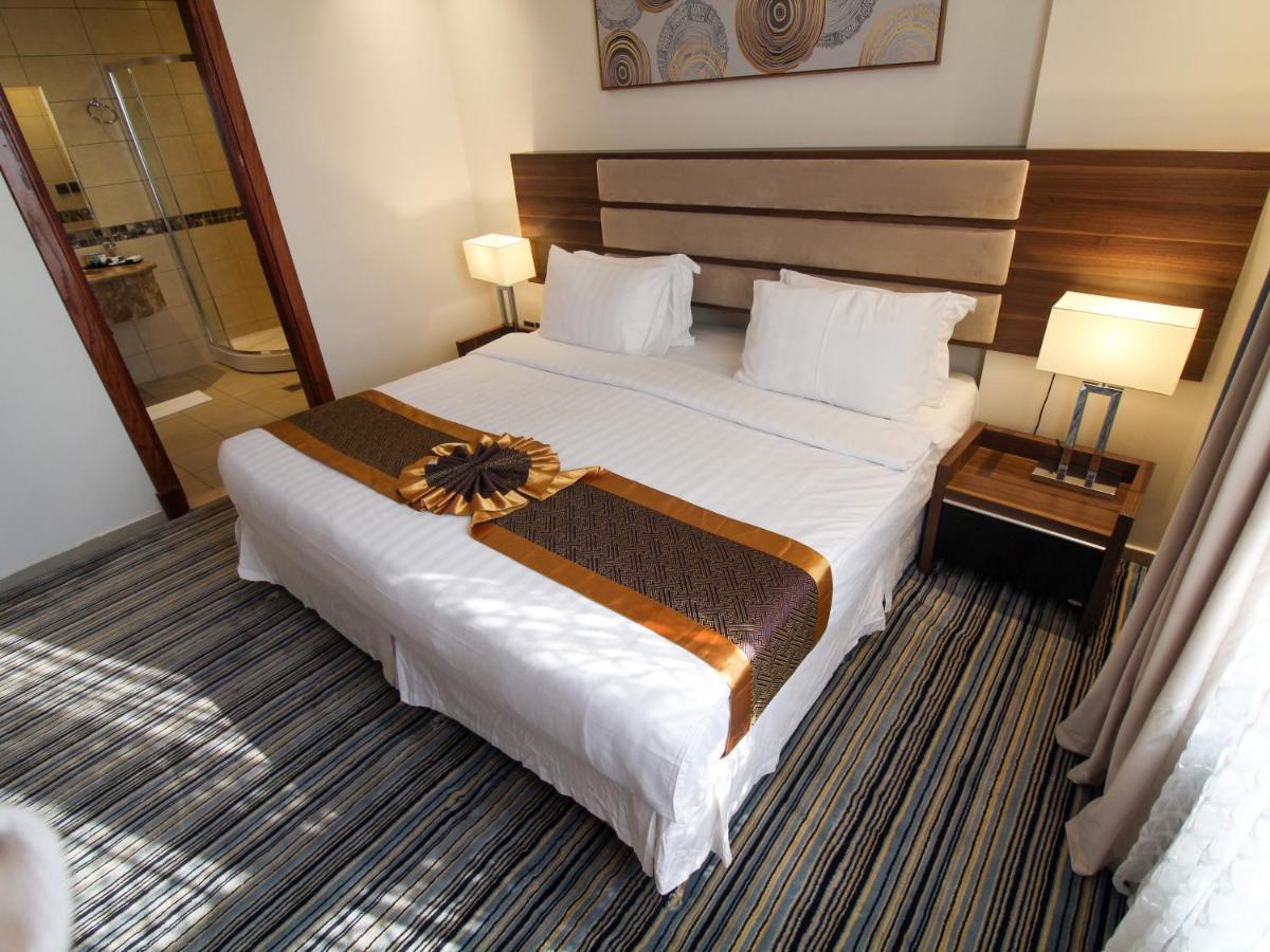 Friesian Hotel Suites Jiddah Esterno foto
