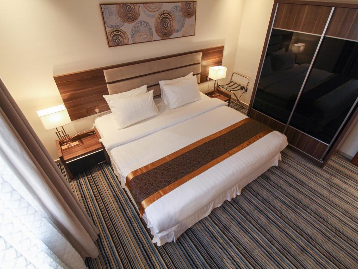 Friesian Hotel Suites Jiddah Esterno foto