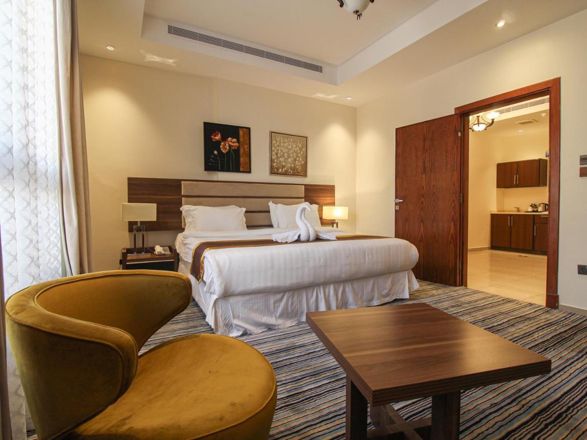 Friesian Hotel Suites Jiddah Esterno foto
