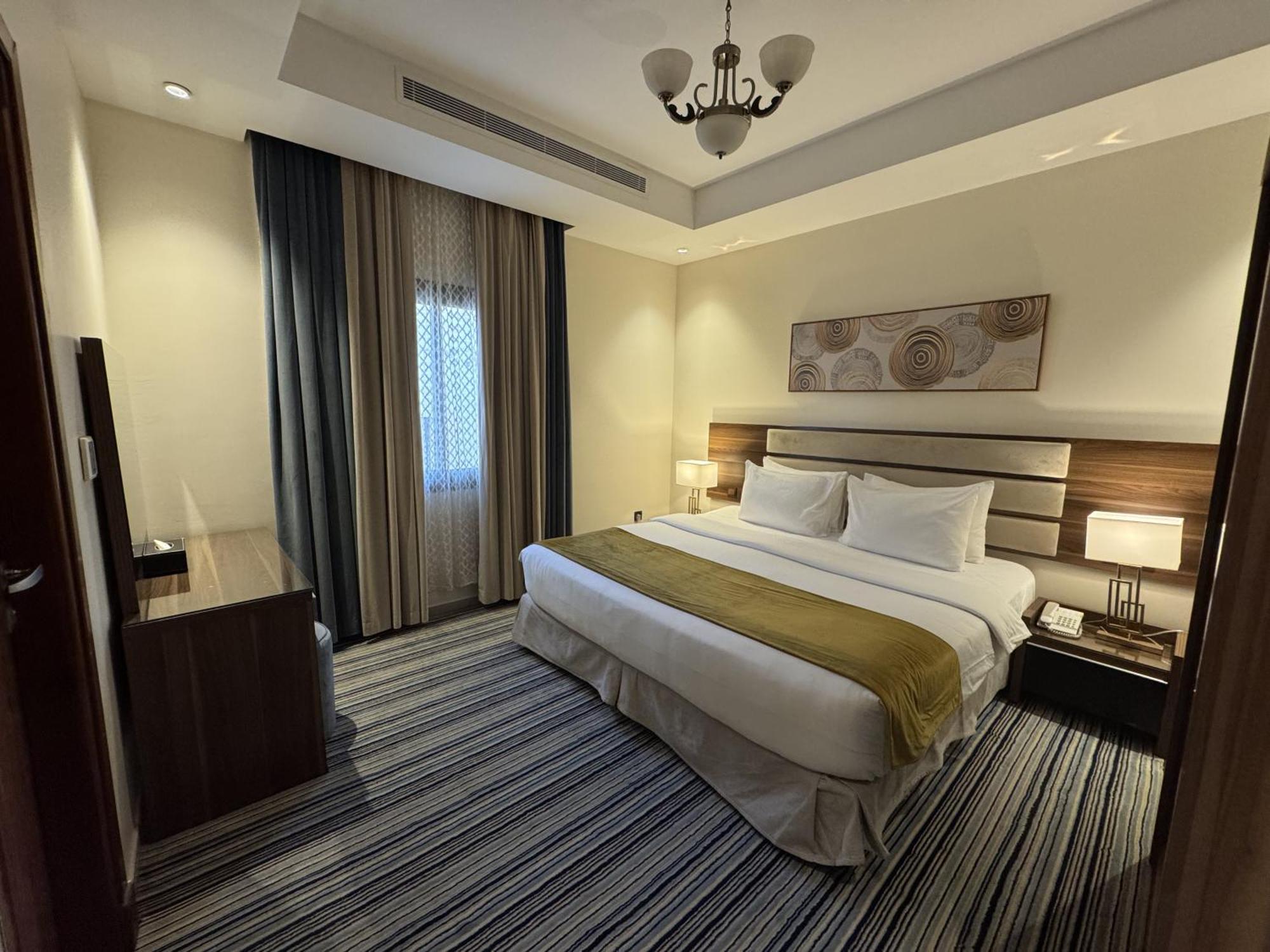 Friesian Hotel Suites Jiddah Esterno foto